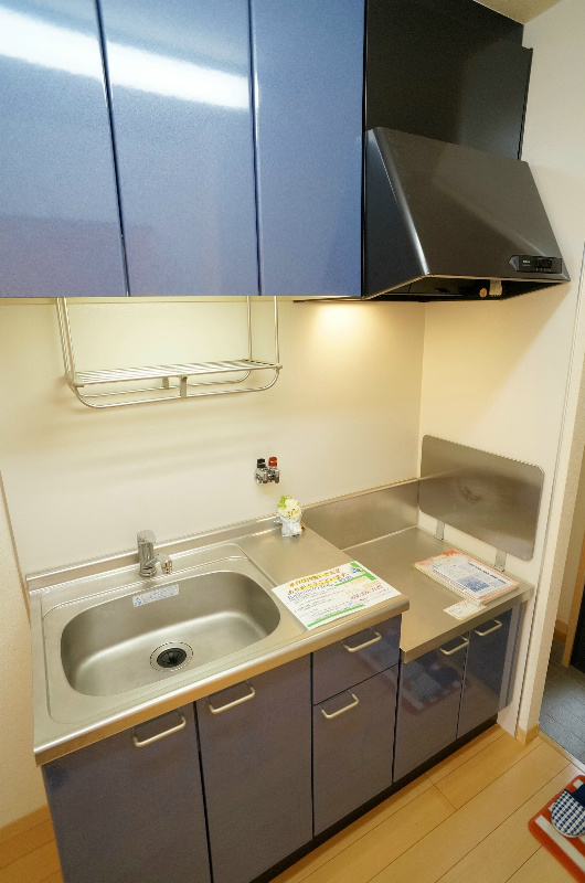 キッチン　※同建物・別号室の参考写真です★（実際のお部屋とは異なります