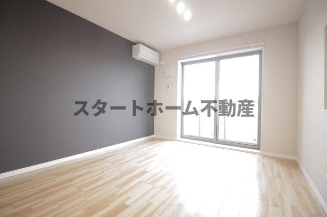 居室・リビング　ゆったり過ごせる居間です
