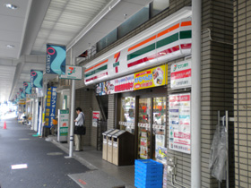 コンビニ　セブンイレブン 杉並上荻1丁目店（コンビニ）まで154m