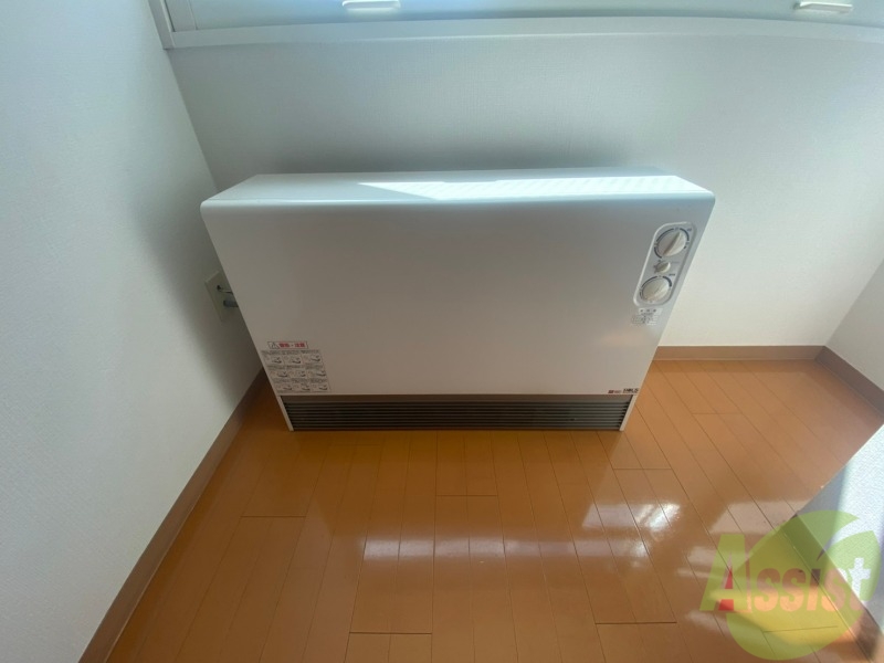 その他設備　電気暖房です。寒い冬もこれで乗り切りましょう！