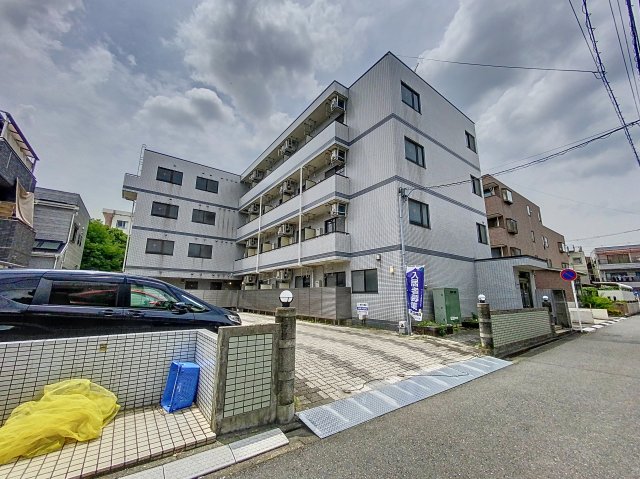 建物外観　ネット無料のマンションです