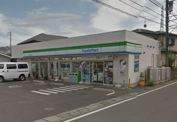 コンビニ　ファミリーマート 南足柄和田河原店（コンビニ）まで564m