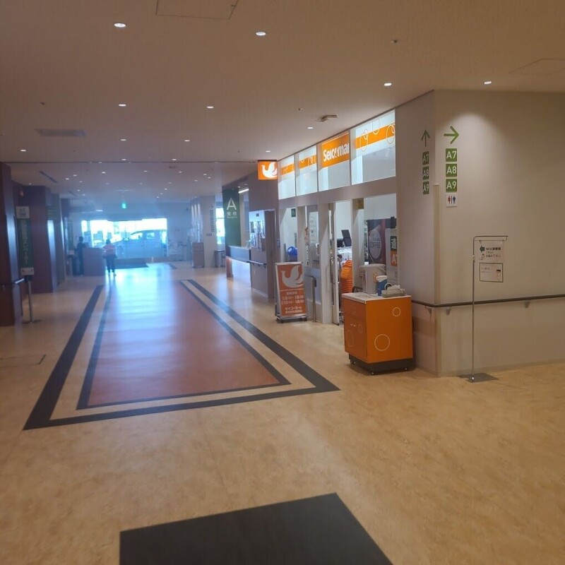 コンビニ　セイコーマート恵佑会札幌病院店（コンビニ）まで195m