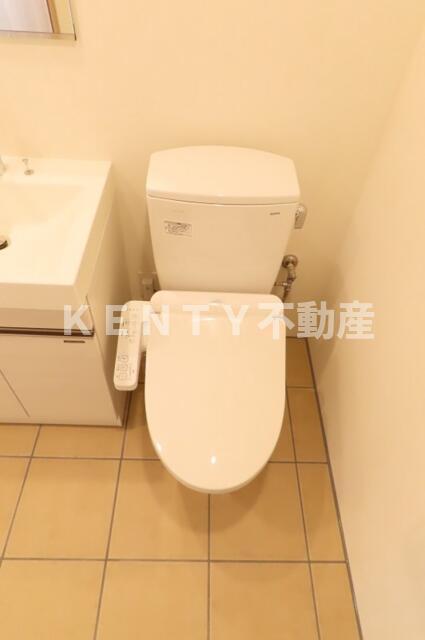 トイレ　コンパクトで使いやすいトイレです
