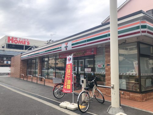 コンビニ　セブンイレブン 大阪南津守1丁目店（コンビニ）まで151m