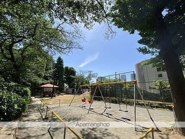 公園　池袋本町公園（公園）まで330m