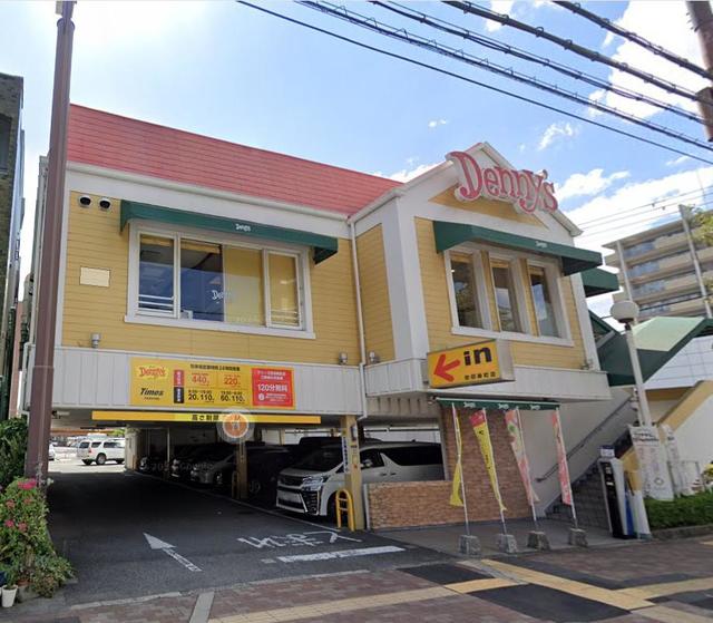 飲食店　デニーズ吹田寿町店（飲食店）まで370m