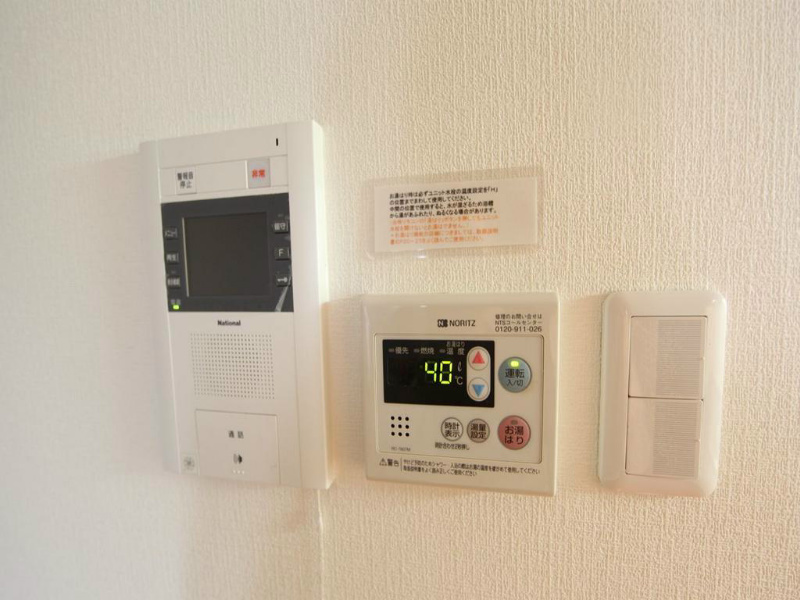 セキュリティ　TVモニター付インターホン
