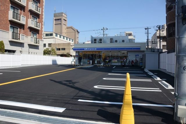 コンビニ　ローソン堺南庄町店（コンビニ）まで297m