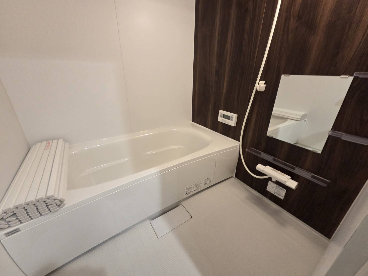 バス・シャワールーム　※同タイプ別部屋写真参照