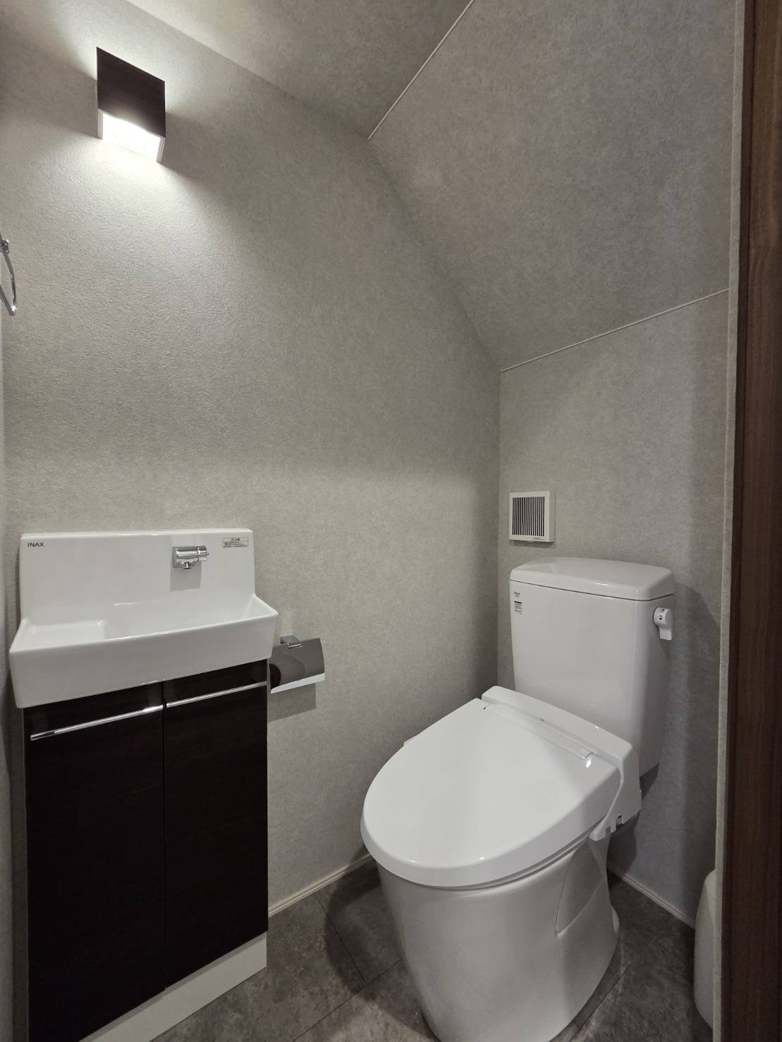 トイレ　※同タイプ別部屋写真参照