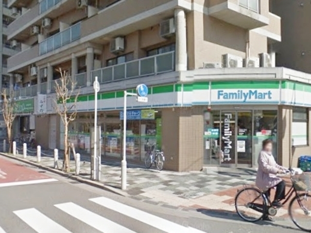 コンビニ　ファミリーマート赤羽駅南店（コンビニ）まで279m