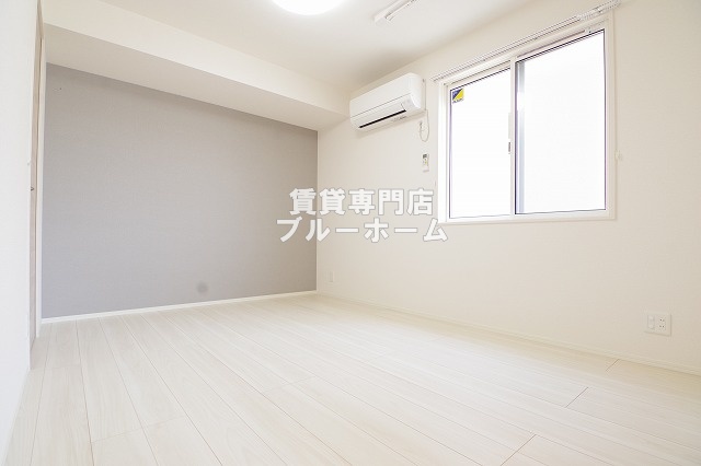 その他　6帖のゆったりとした洋室！