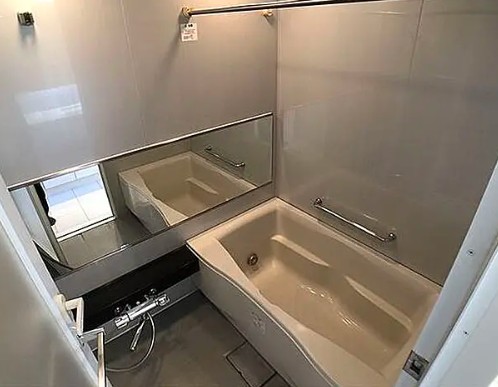 バス・シャワールーム　ゆったり過ごせるお風呂です