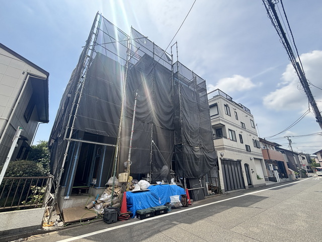 建物外観　～頑張って建築中っ～