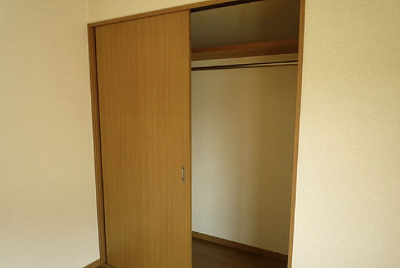 収納　※別号室のお写真になります。