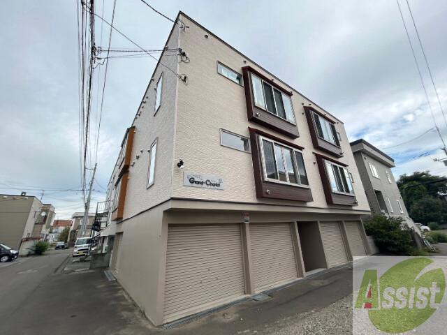 建物外観　札幌市東区北８条東「グランシャリオ」