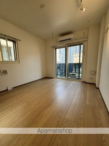 The Shinagawa East Residenceの居間写真