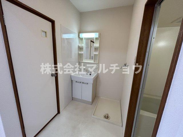 洗面設備　使いやすい洗面所です