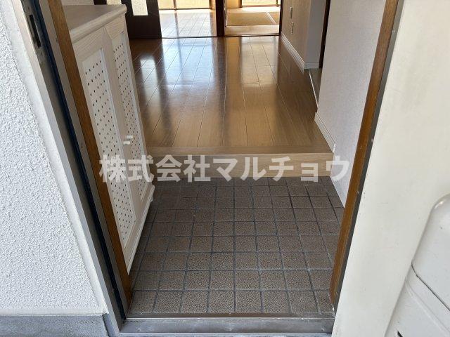 玄関　落ち着いた玄関です
