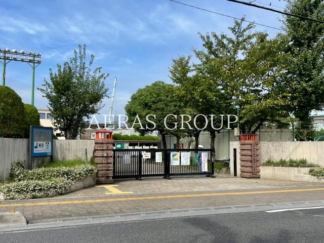 小学校　戸田市立戸田第一小学校（小学校）まで237m