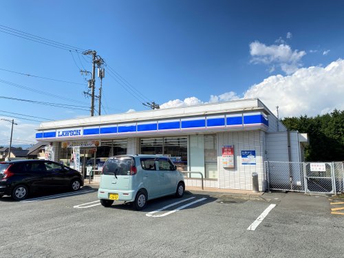 コンビニ　ローソン 久居戸木店（コンビニ）まで375m