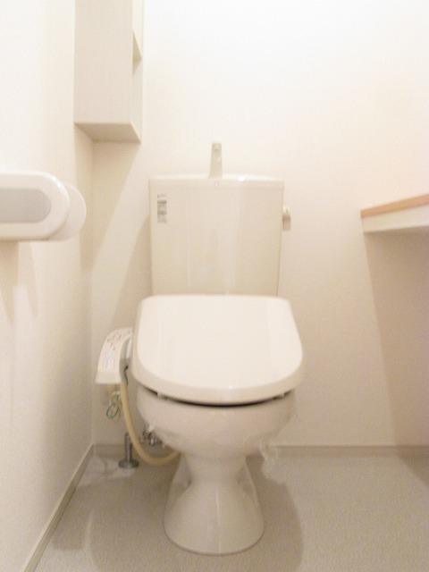 トイレ　トイレ