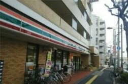 コンビニ　セブンイレブン 大田区上池台店（コンビニ）まで216m