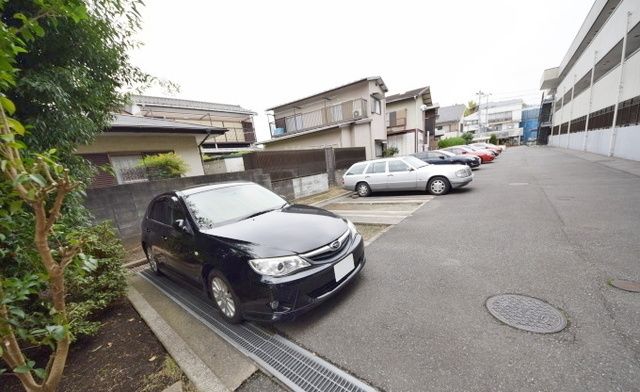 駐車場　★★うれしい敷地内平置駐車場★★