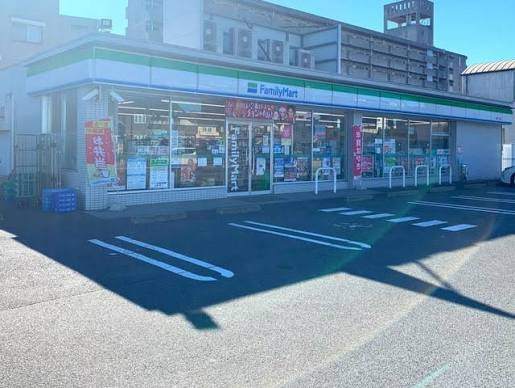 コンビニ　ファミリーマート助光二丁目店（コンビニ）まで115m