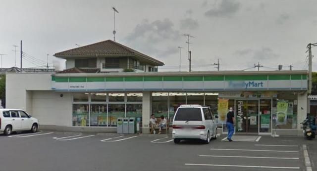 コンビニ　ファミリーマート 清水屋上溝四丁目店（コンビニ）まで333m