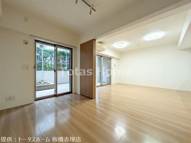 その他　洋室5.0帖～リビング
