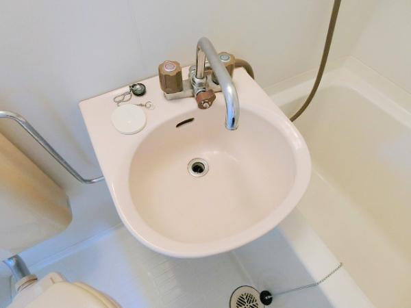 洗面設備　※写真は別のお部屋のイメージです。現状優先。
