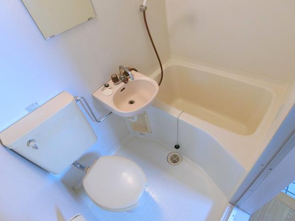 トイレ　※写真は別のお部屋のイメージです。現状優先。