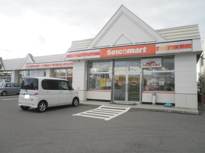 コンビニ　セイコーマート東鷹栖1条店（コンビニ）まで244m