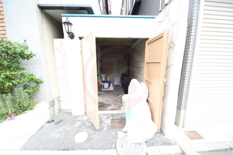 近鉄奈良線 河内小阪駅 徒歩9分 4階建 築30年の外観写真