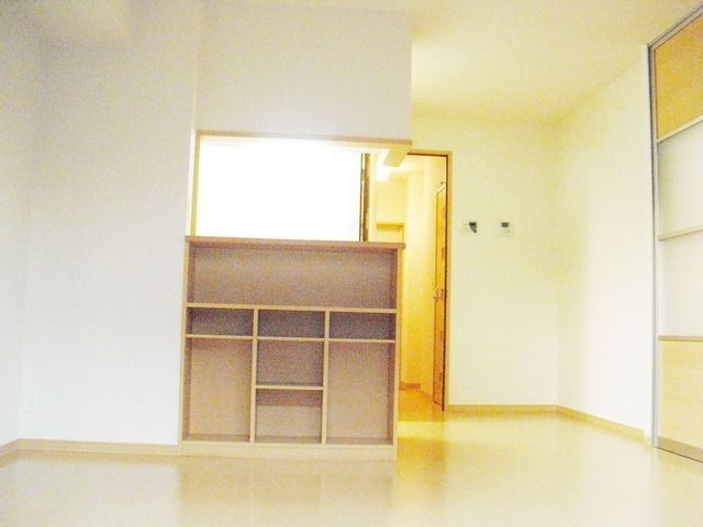 その他設備　★収納棚付きカウンター★