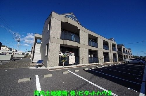クローバーハウス Bの外観写真