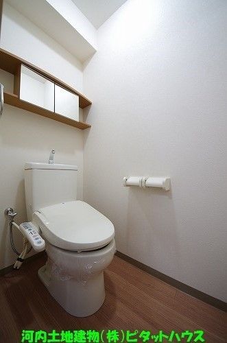 クローバーハウス Bのトイレ写真