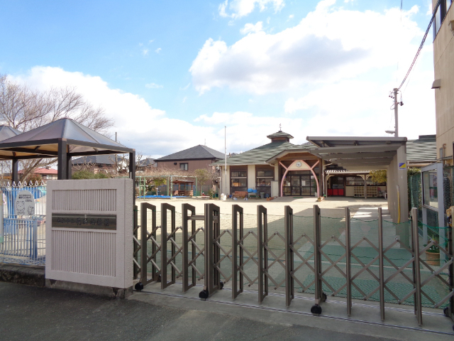 幼稚園・保育園　松阪市立花岡幼稚園（幼稚園・保育園）まで368m