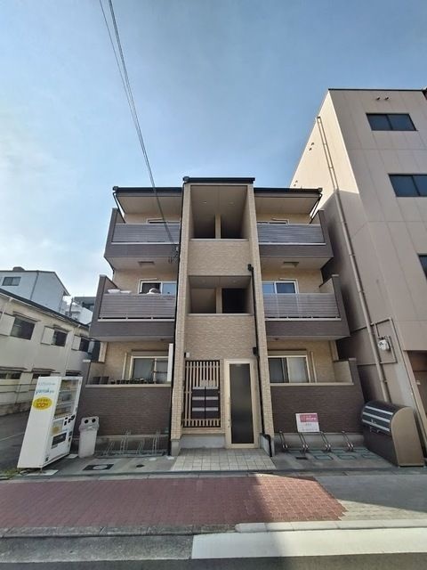地下鉄中央線 朝潮橋駅 徒歩10分 築12年