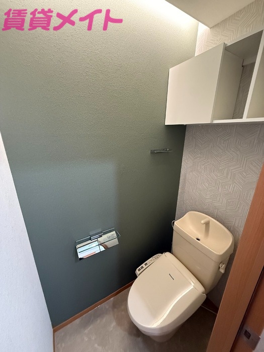 ヴィレッジ南四日市のトイレ写真