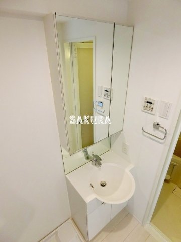 洗面設備　忙しい朝には欠かせない洗面所です♪