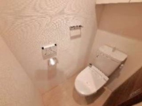 トイレ　※別部屋の参考写真です。