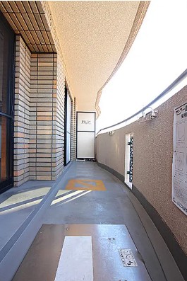 西鉄天神大牟田線 井尻駅 徒歩29分 6階建 築37年の内装写真