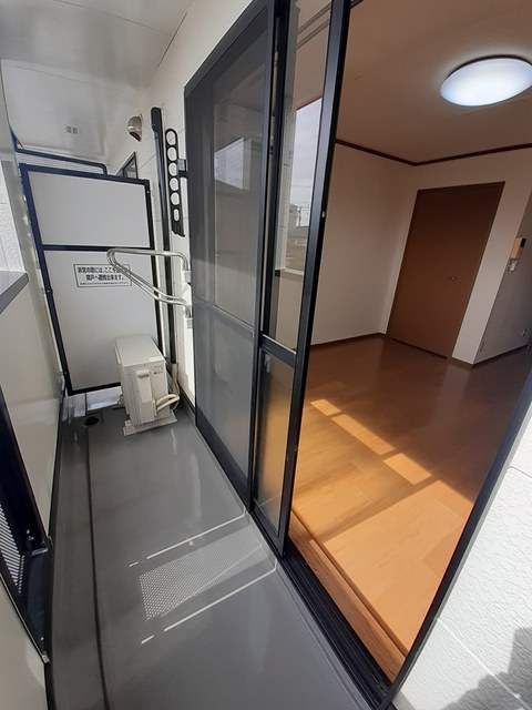 バルコニー