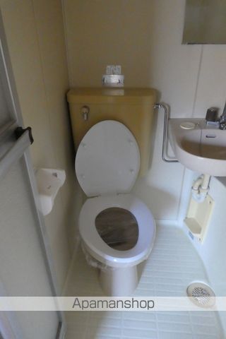 ＪＲ中央本線 勝川駅 徒歩4分 4階建 築40年のトイレ写真