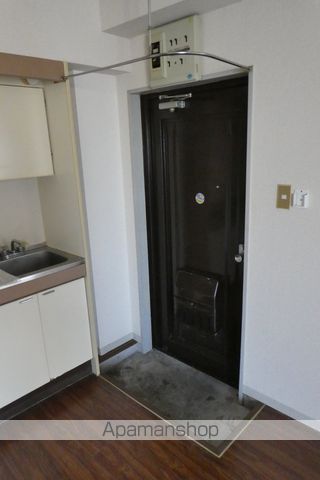 ＪＲ中央本線 勝川駅 徒歩4分 4階建 築40年の玄関写真