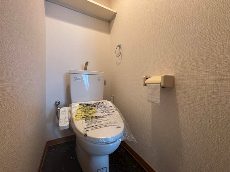 アデストビルLIFE SPACEのトイレ写真