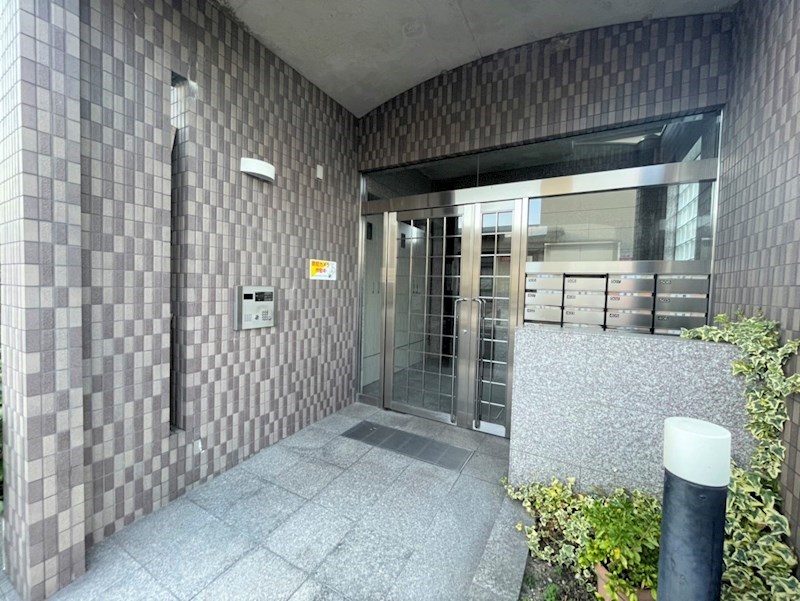 アデストビルLIFE SPACEの外観写真